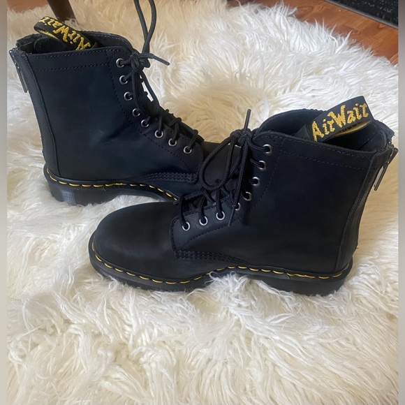 Dr Martens 1460 Zippered Boot- NEW - Picture 4 of 5